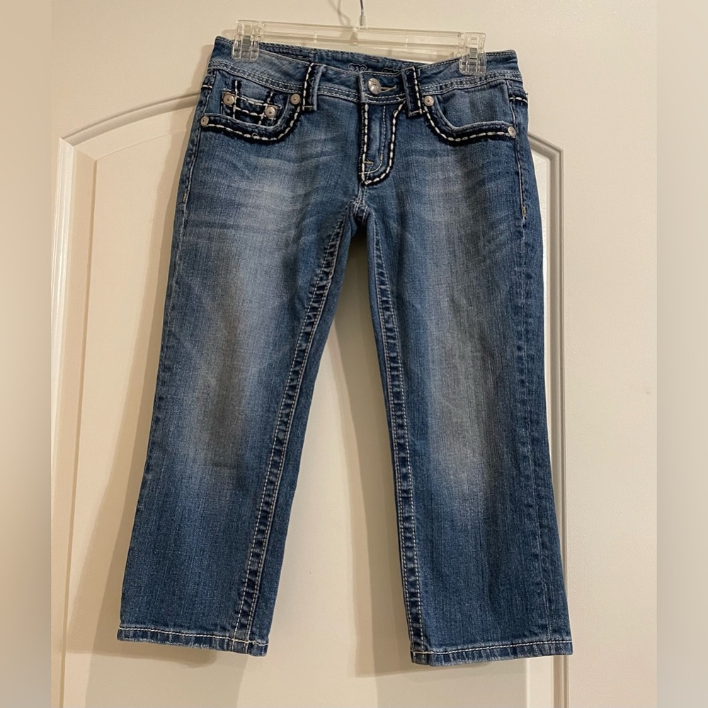Miss Me Sunny Capri. Size 27.